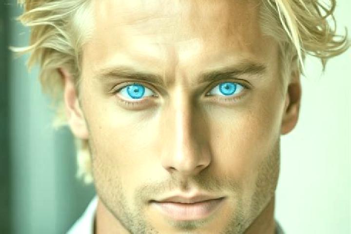 Zoey, 29, a dark blonde blue-eyed european companion based in Bornova. Offering 69, CIM, Dinner Date. Available for incall and outcall, day and evening dates.