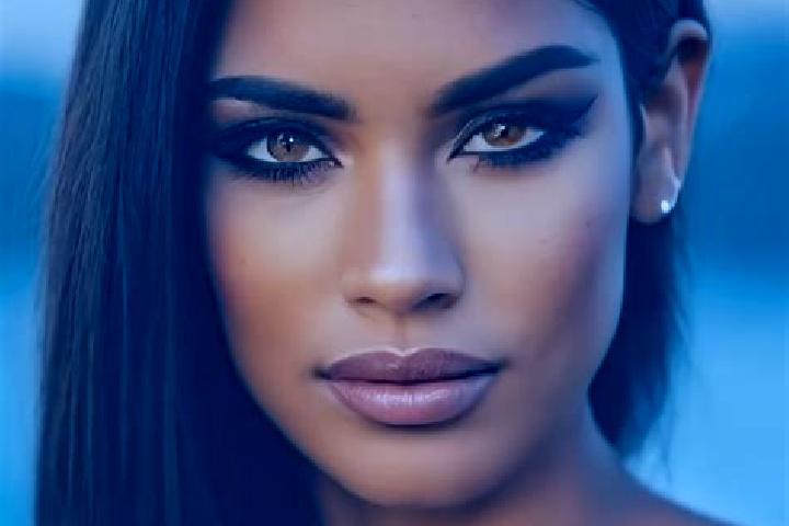Zoey, 29, a red dark-eyed latina companion based in Ipaba. Offering BDSM, Travel Companion, Duos, GFE, Overnight. Available for incall and outcall, day and e...