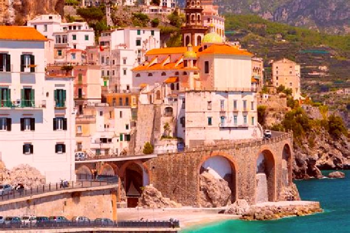 Zoey, 29 — Escort in Bosio, Italy