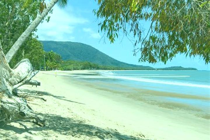 Zoey, 29 — Escort in Kewarra Beach, Australia