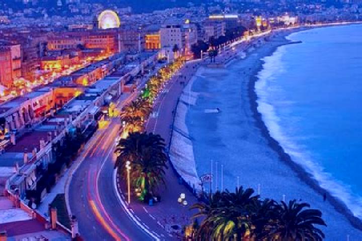 Zoey, 29 — Escort in Nizza di Sicilia, Italy