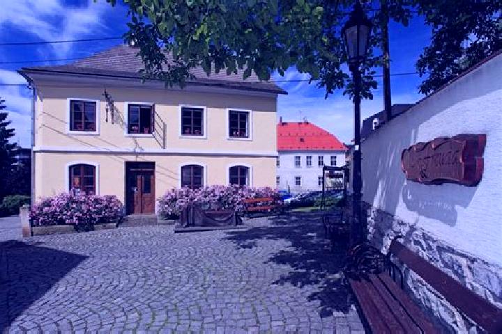 Zoey, 29 — Escort in Pribor, Czech Republic