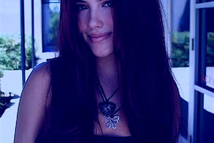 Zoey, 30, a auburn dark-eyed mixed companion based in Sunu. Offering Travel Companion, Tantra, BDSM. Available for incall and outcall, overnight bookings ava...