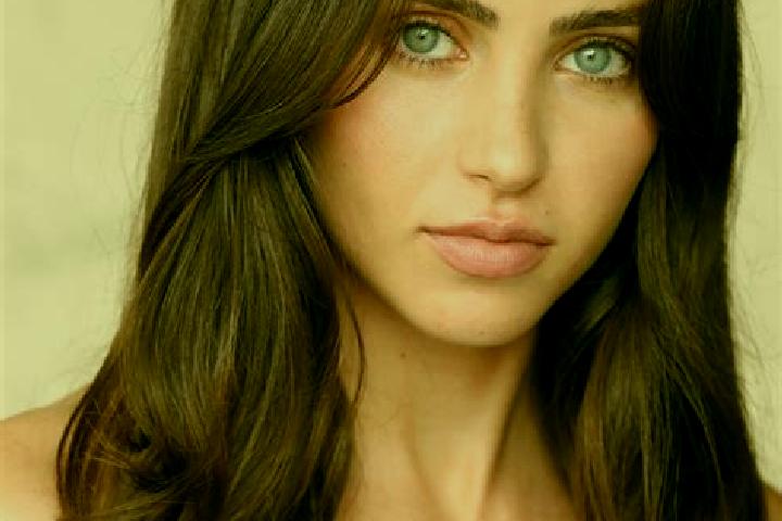 Zoey, 30, a brunette brown-eyed mixed companion based in Naganohara. Offering Domination, Fetish, 69, Tantra. Available for incall and outcall, day and eveni...