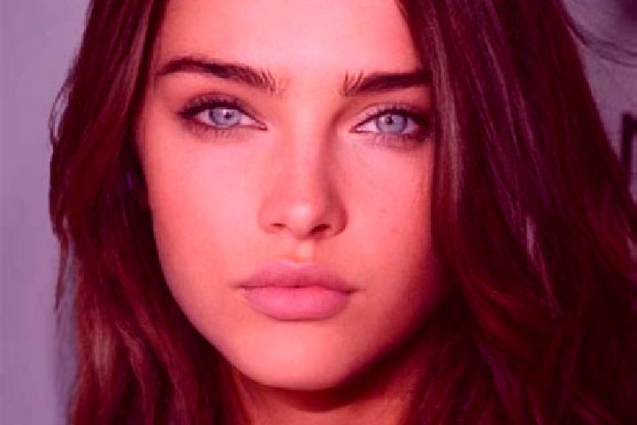 Zoey, 30, a brunette grey-eyed caucasian companion based in Bajos de Gueera. Offering CIM, Party Girl, A-Level, Duos. Available for incall and outcall, overn...