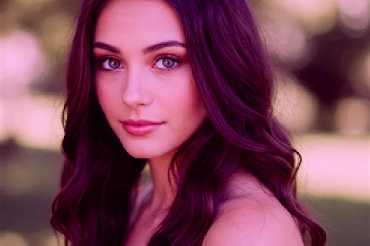 Zoey, 30, a brunette hazel-eyed european companion based in Wulong. Offering Prostate Massage, Girlfriend Experience, Party Girl. Available for incall and ou...