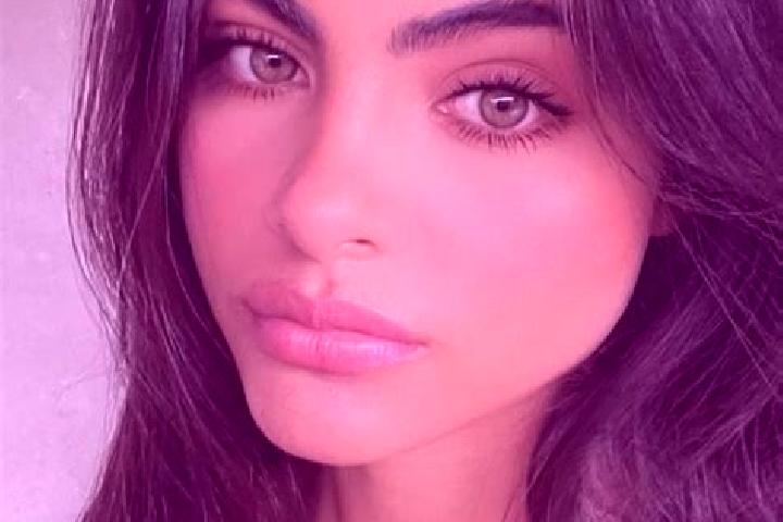 Zoey, 30, a chestnut grey-eyed indian companion based in Ransomville. Offering Deep French Kissing, CIM, Roleplay, GFE. Available for incall and outcall, ove...