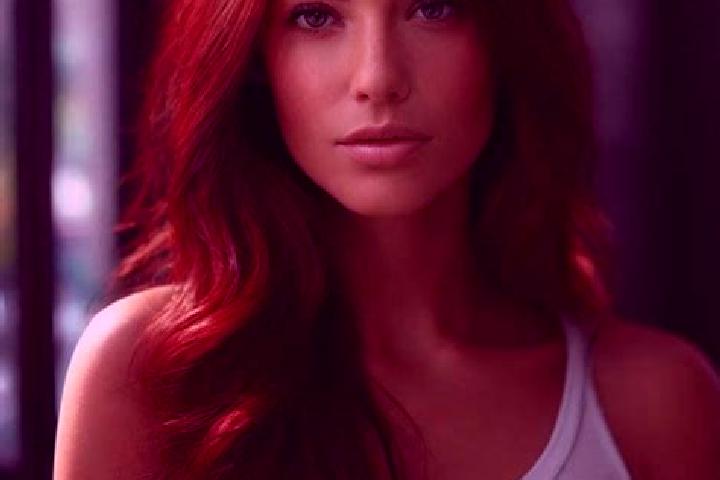 Zoey, 30, a red hazel-eyed latina companion based in Niederdreisbach. Offering 69, CIM, Party Girl. Available for incall and outcall, day and evening dates.