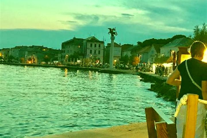 Zoey, 30 — Escort in Kastel Novi, Croatia
