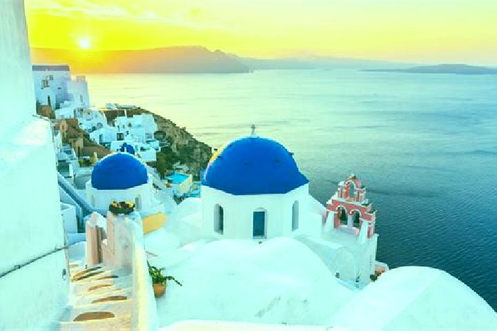 Zoey, 30 — Escort in Krinides, Greece
