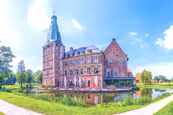 Zoey, 30 — Escort in Lembruch, Germany