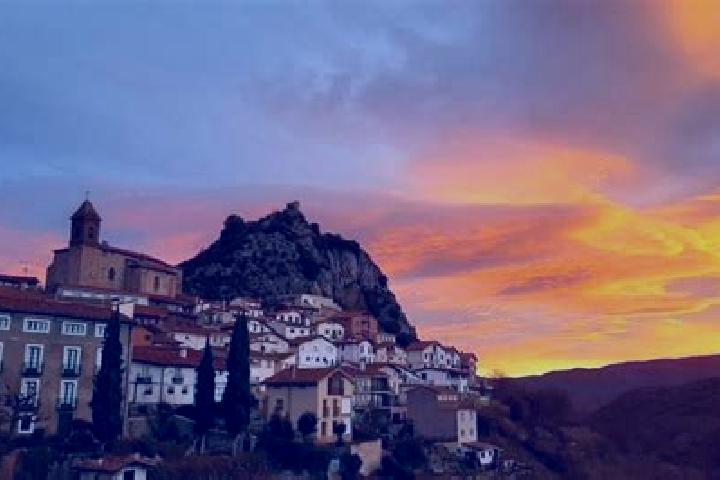 Zoey, 30 — Escort in Nieva de Cameros, Spain