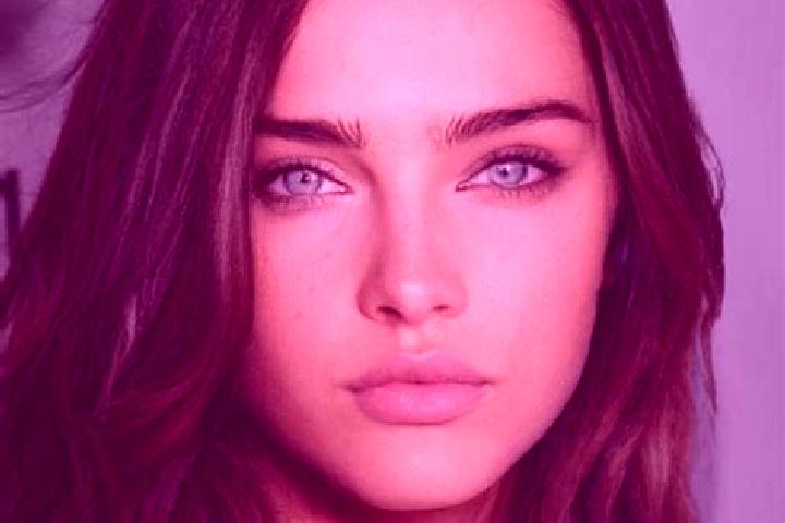 Zoey, 31, a brunette blue-eyed mixed companion based in Ahounan. Offering Erotic Massage, Prostate Massage, Girlfriend Experience. Available for incall and o...