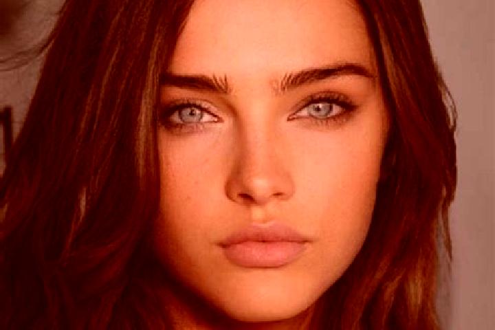 Zoey, 31, a brunette dark-eyed caribbean companion based in As Sisniyah. Offering 69, Striptease, Erotic Massage. Available for incall and outcall, day and e...