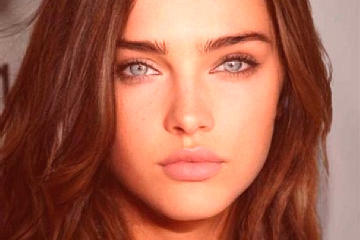 Zoey, 31, a brunette dark-eyed caucasian companion based in Majetin. Offering Travel Companion, Dinner Date, GFE, Erotic Massage. Available for incall and ou...