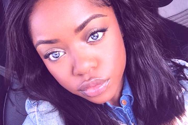 Zoey, 31, a red blue-eyed ebony companion based in Ayolia. Offering Domination, Massage, Fetish. Available for incall and outcall, overnight bookings available.