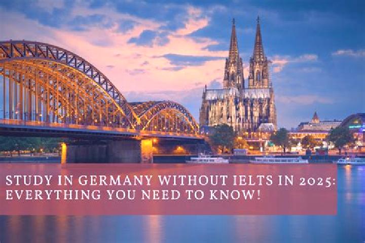 Zoey, 31 — Escort in Bornheim, Germany