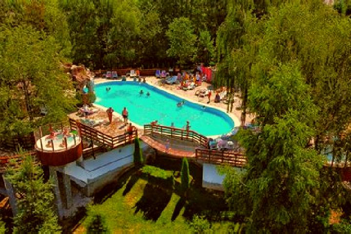 Zoey, 31 — Escort in Capusu Mic, Romania