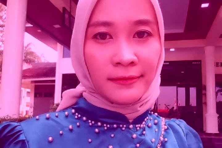 Zoey, 31 — Escort in Mentoro Wetan, Indonesia