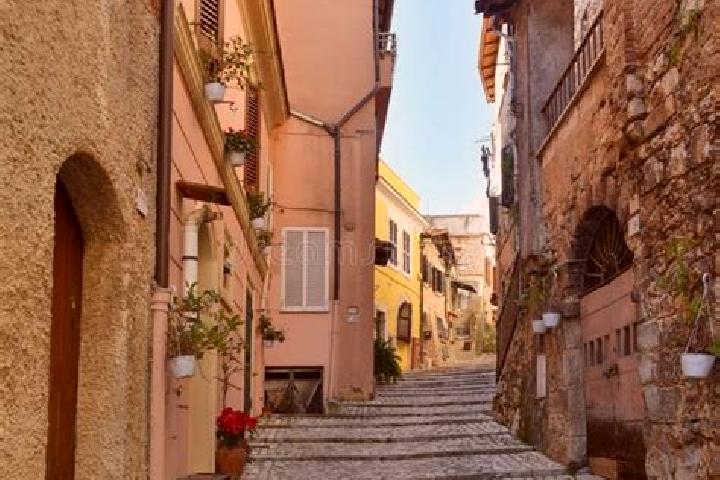 Zoey, 31 — Escort in Priverno, Italy