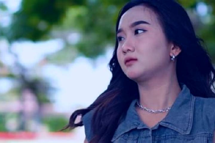 Zoey, 31 — Escort in Sineporejo Krajan, Indonesia