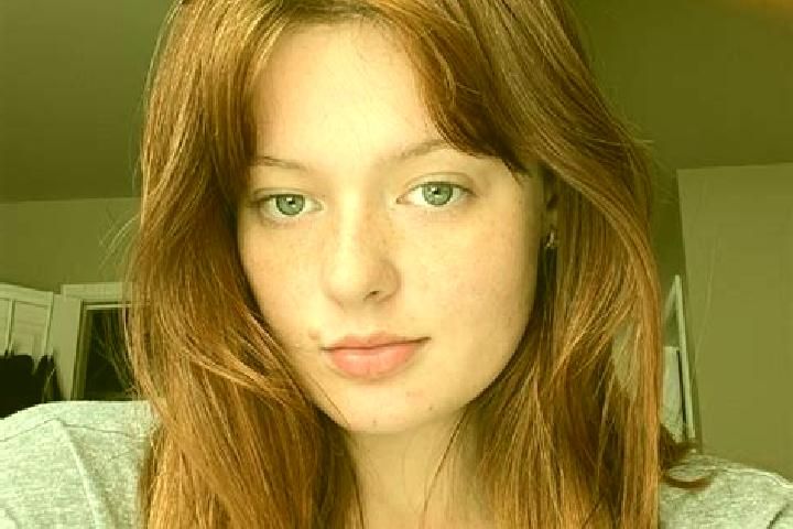Zoey, 32, a auburn green-eyed mediterranean companion based in Saint-Romain-la-Motte. Offering Couples, CIM, BDSM, Girlfriend Experience. Available for incal...