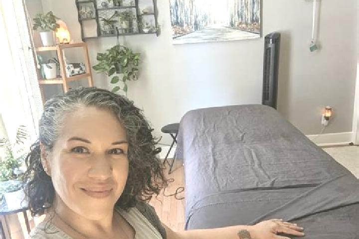 Zoey, 32, a blonde brown-eyed latina companion based in Gbedjenou. Offering Tantra, Massage, Erotic Massage. Available for incall and outcall, day and evenin...