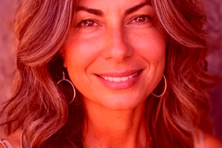 Zoey, 32, a brunette grey-eyed latina companion based in Djegbe. Offering Dinner Date, CIM, Striptease, Girlfriend Experience. Available for incall and outca...