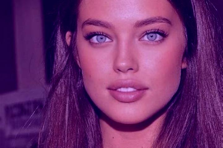 Zoey, 32, a chestnut dark-eyed mediterranean companion based in Yaowan. Offering Striptease, Erotic Massage, 69, A-Level. Available for incall and outcall, o...