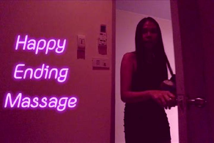 Zoey, 32, a dark blonde amber-eyed ebony companion based in Putna. Offering Prostate Massage, Party Girl, Erotic Massage. Available for incall and outcall, o...