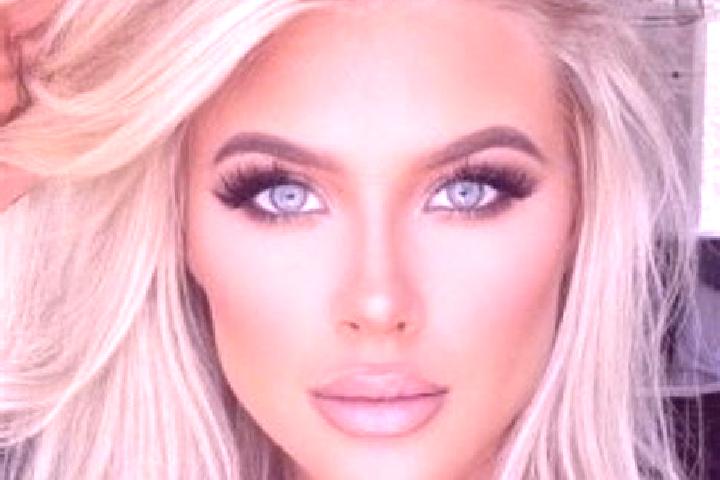 Zoey, 32, a platinum blonde grey-eyed ebony companion based in Degirmendere. Offering Erotic Massage, Domination, Tantra, Striptease. Available for incall an...