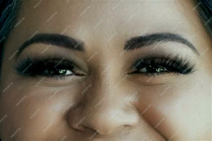 Zoey, 32, a red green-eyed latina companion based in San Rafael. Offering Duos, GFE, Massage. Available for incall and outcall, overnight bookings available.