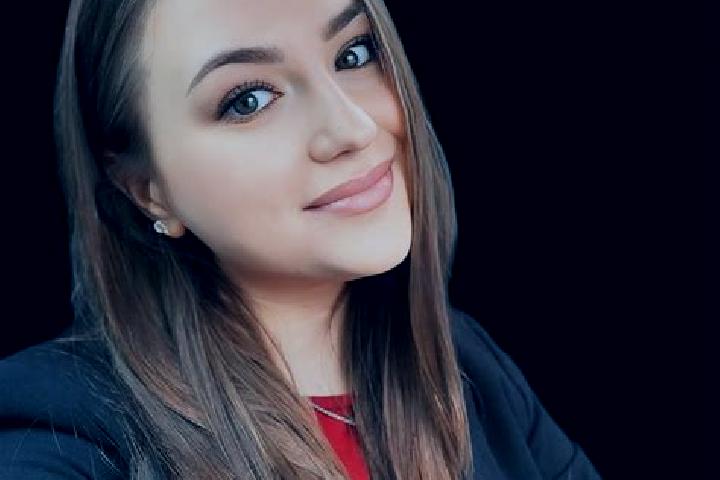Zoey, 32 — Escort in Isaccea, Romania