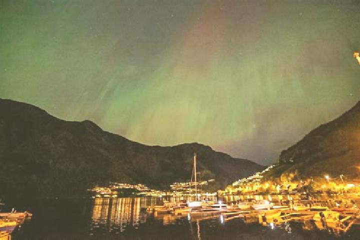Zoey, 32 — Escort in Klofta, Norway