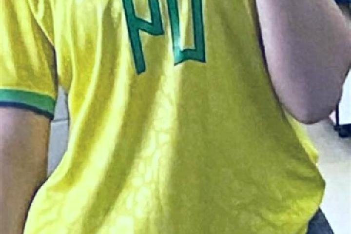 Zoey, 32 — Escort in Modelo, Brazil