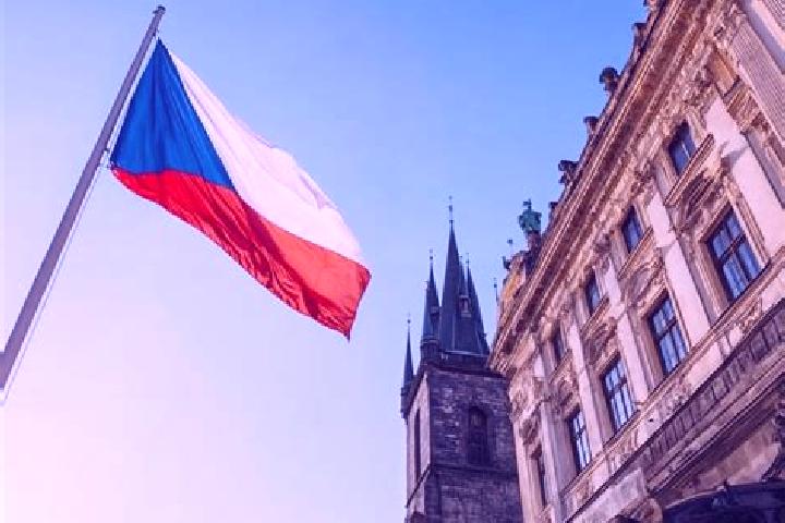 Zoey, 32 — Escort in Paskov, Czech Republic