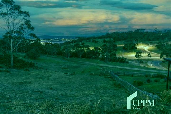 Zoey, 32 — Escort in Tolmans Hill, Australia