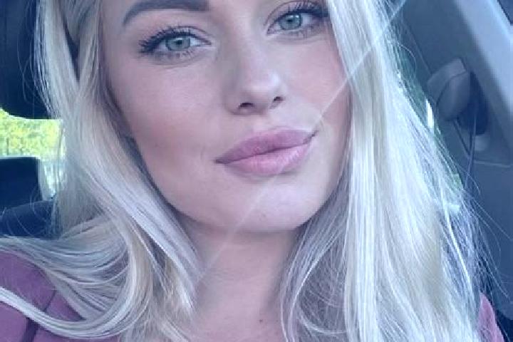 Zoey, 33, a blonde hazel-eyed mixed companion based in Utorgosh. Offering Fetish, A-Level, 69, Deep French Kissing, Travel Companion. Available for incall an...