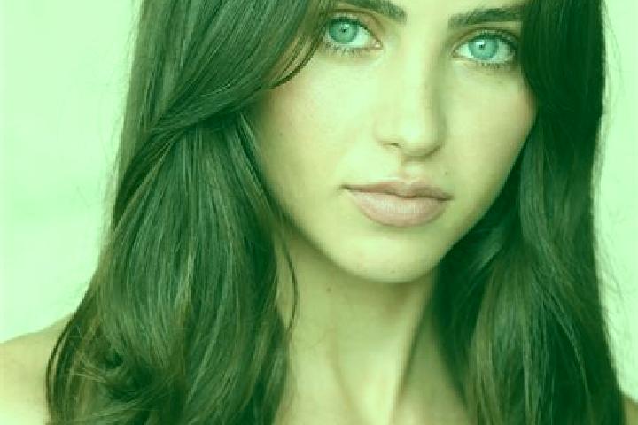 Zoey, 33, a brunette brown-eyed slavic companion based in Los Galvanes. Offering Deep French Kissing, Fetish, Erotic Massage. Available for incall and outcal...