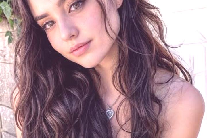 Zoey, 33, a chestnut hazel-eyed middle eastern companion based in Ebenshausen. Offering A-Level, Girlfriend Experience, Overnight. Available for incall and o...