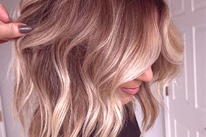 Zoey, 33, a dark blonde dark-eyed mediterranean companion based in Jiujia. Offering GFE, Erotic Massage, Deep French Kissing, Couples. Available for incall a...