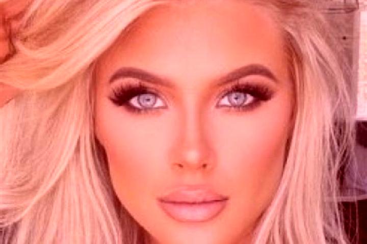 Zoey, 33, a platinum blonde grey-eyed latina companion based in Ksieze. Offering Overnight, Roleplay, GFE. Available for incall and outcall, overnight bookin...