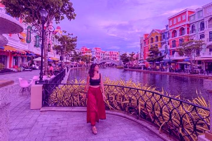 Zoey, 33 — Escort in Ap Tan My, Vietnam