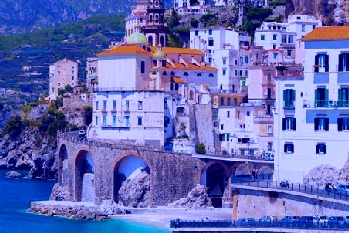 Zoey, 33 — Escort in Feriolo, Italy