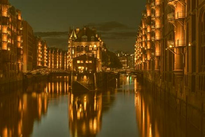 Zoey, 33 — Escort in Hansestadt Stade, Germany