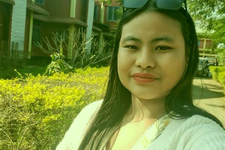 Zoey, 33 — Escort in Xar Holoi, China