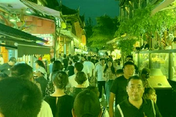 Zoey, 33 — Escort in Xipu, China