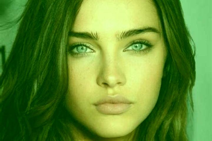 Zoey, 34, a brunette dark-eyed caribbean companion based in Bhadravati. Offering Striptease, Massage, Tantra, Travel Companion. Available for incall and outc...
