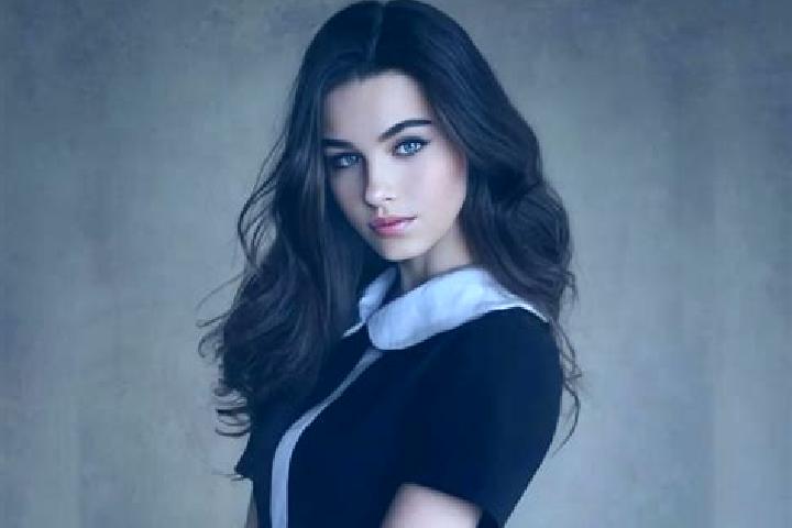 Zoey, 34, a brunette dark-eyed slavic companion based in Ruda-Huta. Offering BDSM, Dinner Date, Travel Companion. Available for incall and outcall, overnight...