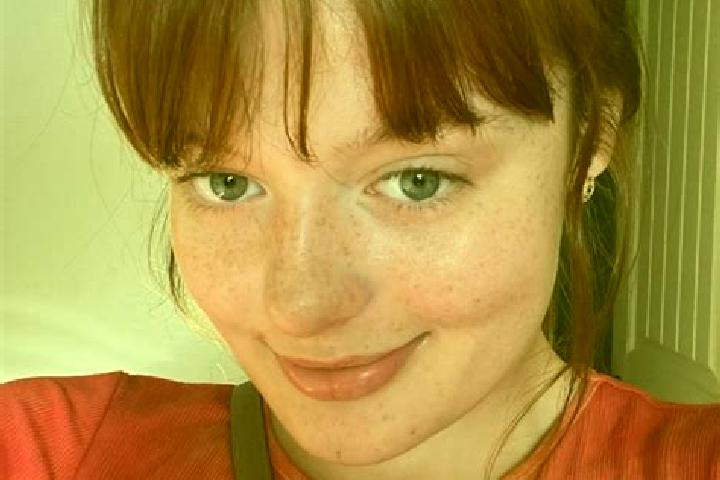 Zoey, 34, a red green-eyed mediterranean companion based in Pasil. Offering Dinner Date, BDSM, Domination. Available for incall and outcall, day and evening ...